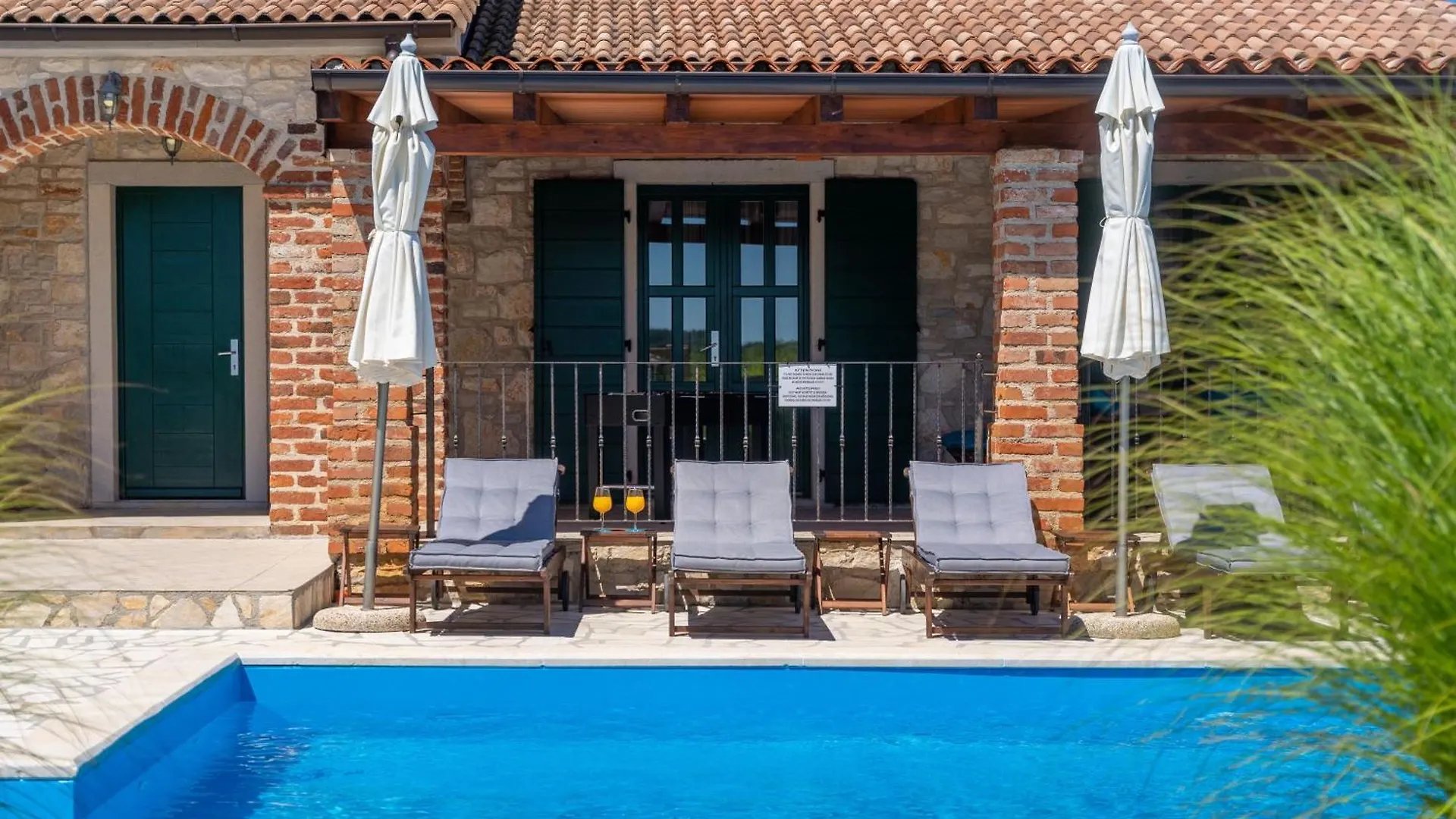 Landhausvilla Mit Panoramablick Und Garten Baldasi Holiday home